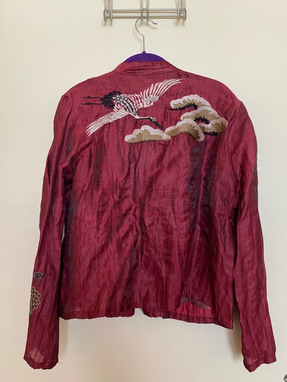 Citron Santa Monica Burgundy Embroidered Crane Blouse - Picture 4 of 7